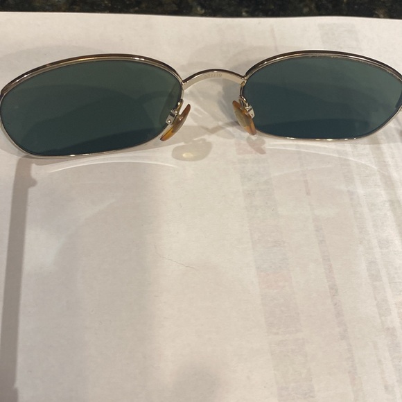 Giorgio Armani men’s vintage sunglasses - Picture 8 of 16